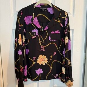 INC women’s lightweight blouse - M